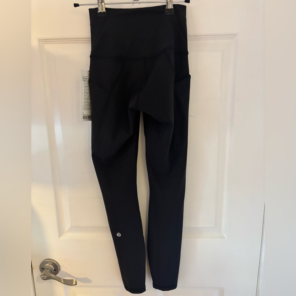 Lululemon Wunder Train High-Rise Tight  25” with pockets Black, Size 2 NWT - Picture 3 of 4